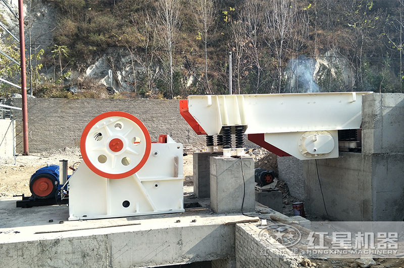 顎式碎石機現場 顎式碎石機現場