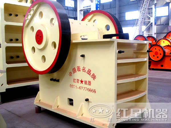 顎式破碎機(jī) 顎式破碎機(jī)