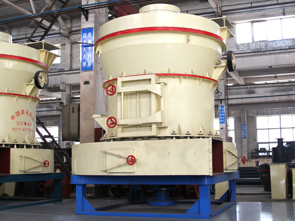 云母石磨粉機近圖 云母石磨粉機近圖