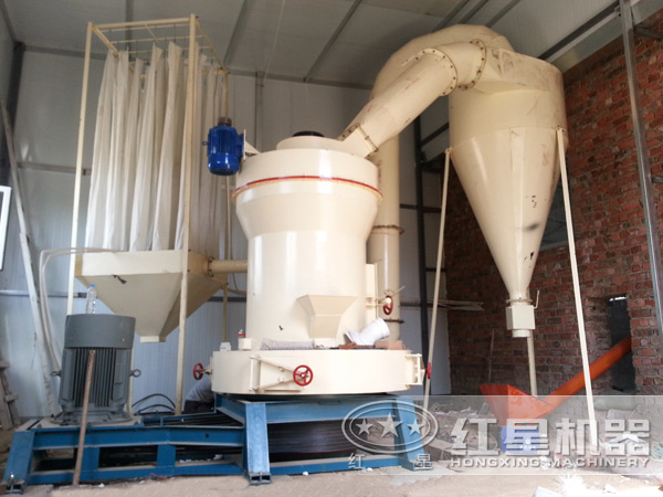 磨粉機現場 磨粉機現場