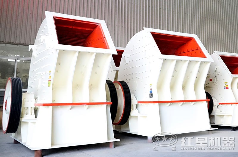 PCZ型重錘式破碎機 PCZ型重錘式破碎機