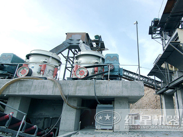 多缸液壓圓錐破碎機生產現場 多缸液壓圓錐破碎機生產現場