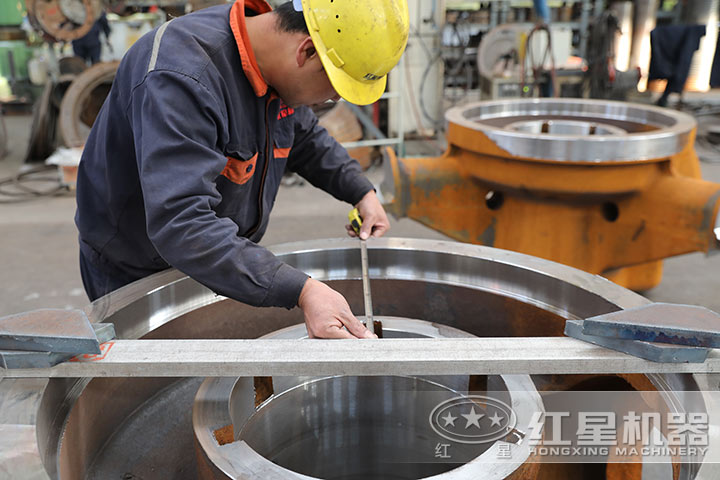 改變的是科技,不變的是紅星對高品質設備的追求 改變的是科技,不變的是紅星對高品質設備的追求