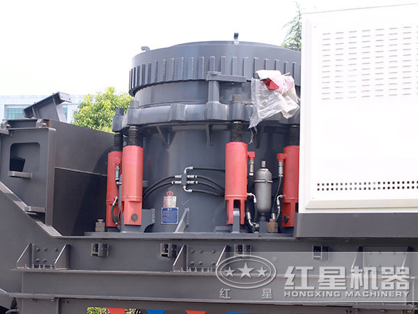 移動(dòng)圓錐破碎機(jī) 移動(dòng)圓錐破碎機(jī)