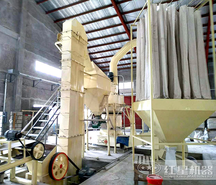 磨粉現(xiàn)場(chǎng) 磨粉現(xiàn)場(chǎng)