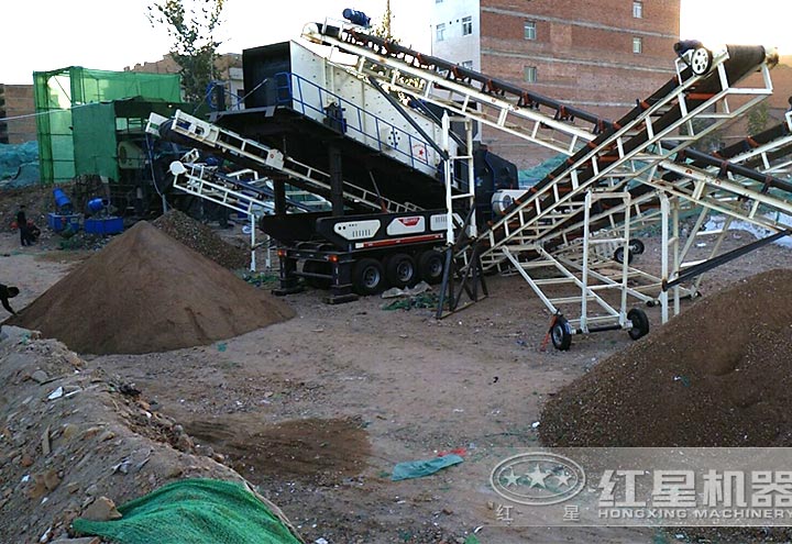 建筑廢料粉碎機(jī)生產(chǎn)現(xiàn)場 建筑廢料粉碎機(jī)生產(chǎn)現(xiàn)場