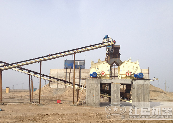 反擊式制砂機作業現場 反擊式制砂機作業現場