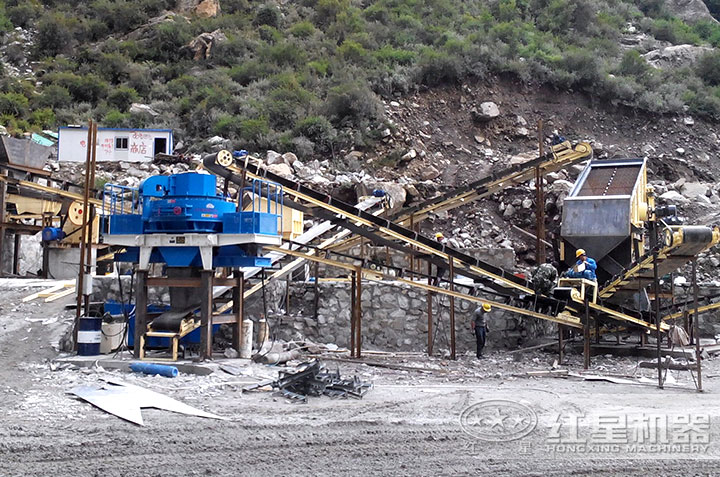 河卵石打砂現場 河卵石打砂現場