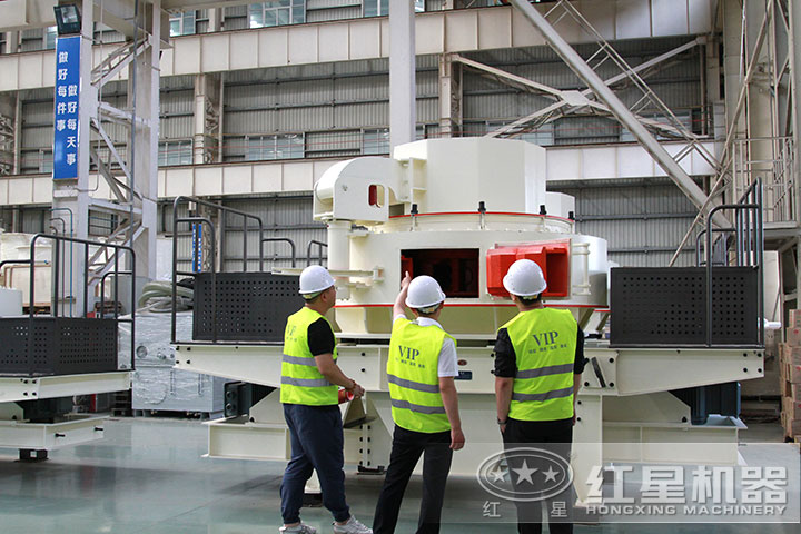 客戶參觀制砂機 客戶參觀制砂機