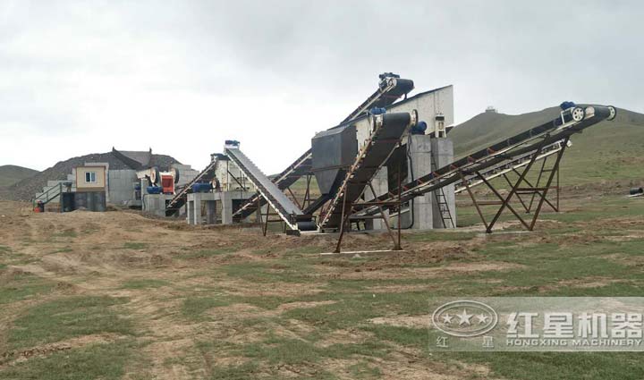 外蒙石料破碎現場 外蒙石料破碎現場