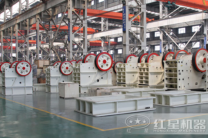 不同型號的顎式破碎機 不同型號的顎式破碎機