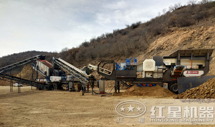 流動式小型石子破碎機作業現場 流動式小型石子破碎機作業現場