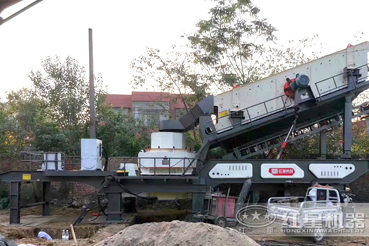 移動卵石制砂機客戶現場 移動卵石制砂機客戶現場