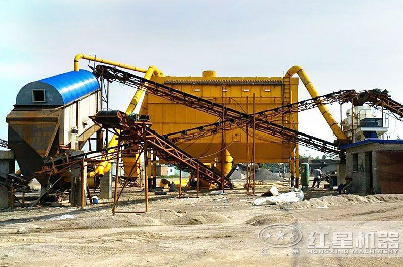 鵝卵石治沙機器現場 鵝卵石治沙機器現場