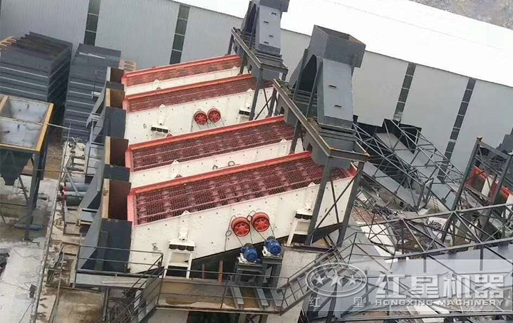 振動篩作業現場 振動篩作業現場