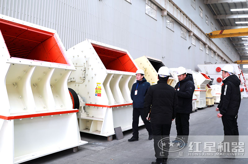 來廠參觀廠區、設備的客戶 來廠參觀廠區、設備的客戶