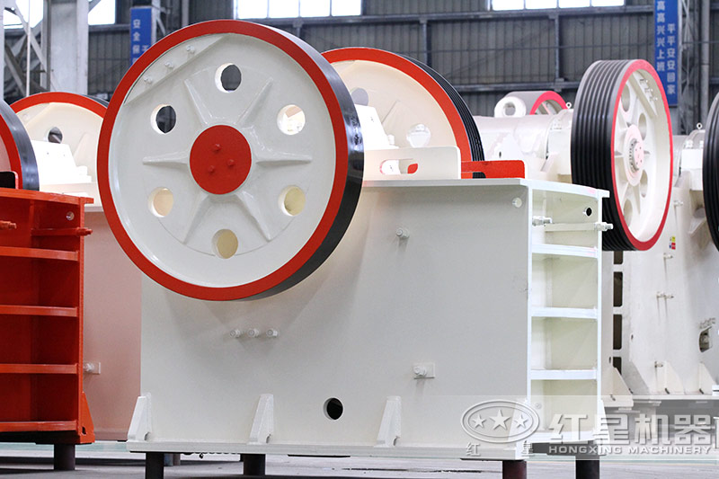 大型顎式破碎機 大型顎式破碎機