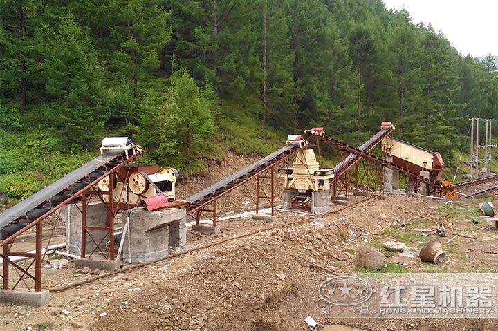 小型鄂式石子粉碎機客戶現場 小型鄂式石子粉碎機客戶現場
