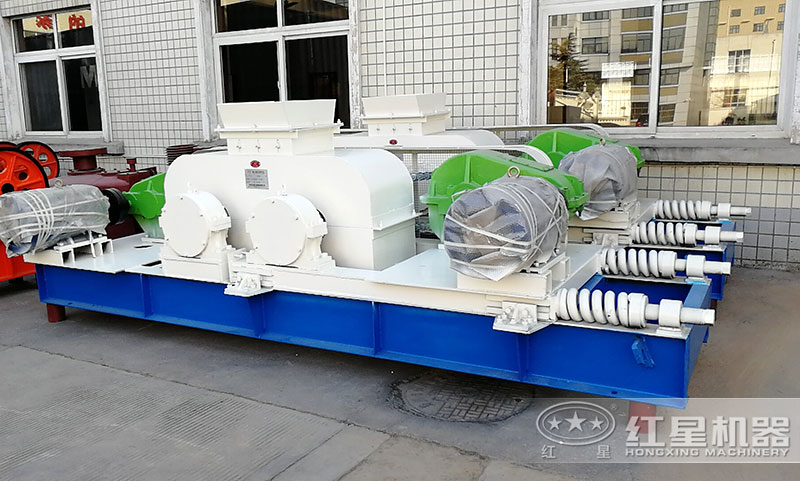 對輥制砂機(jī) 對輥制砂機(jī)