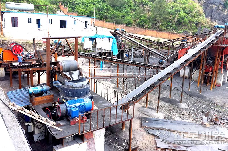 玄武巖粉碎現場 玄武巖粉碎現場