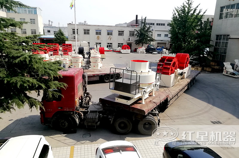 立軸式制砂機發貨 立軸式制砂機發貨