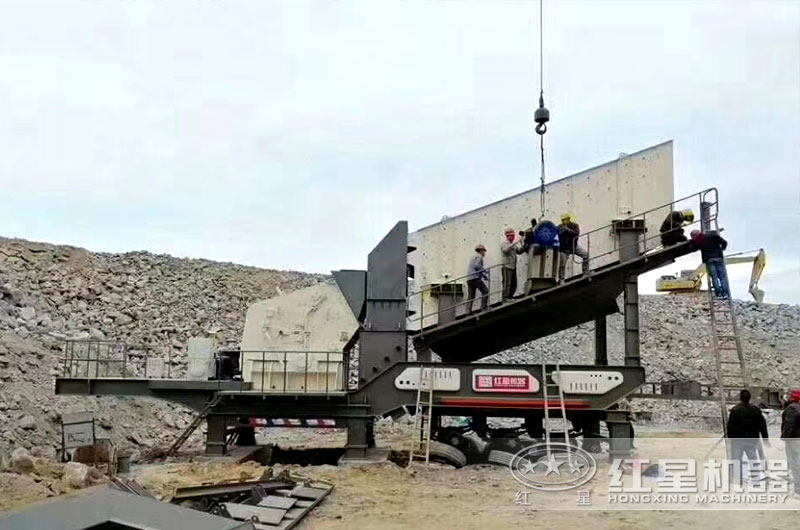 移動(dòng)制沙打砂一體機(jī)組裝現(xiàn)場(chǎng) 移動(dòng)制沙打砂一體機(jī)組裝現(xiàn)場(chǎng)