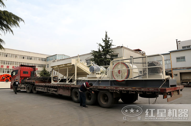 河卵石對輥制砂機發貨 河卵石對輥制砂機發貨