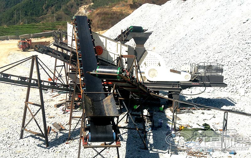 流動碎石車現場 流動碎石車現場