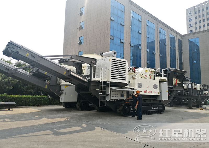 履帶式大型移動制沙設備 履帶式大型移動制沙設備