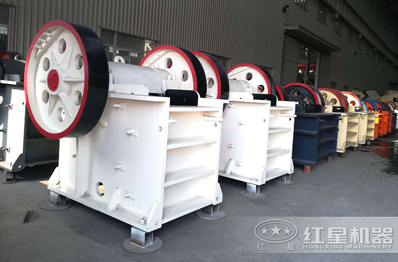 顎式破碎機 顎式破碎機