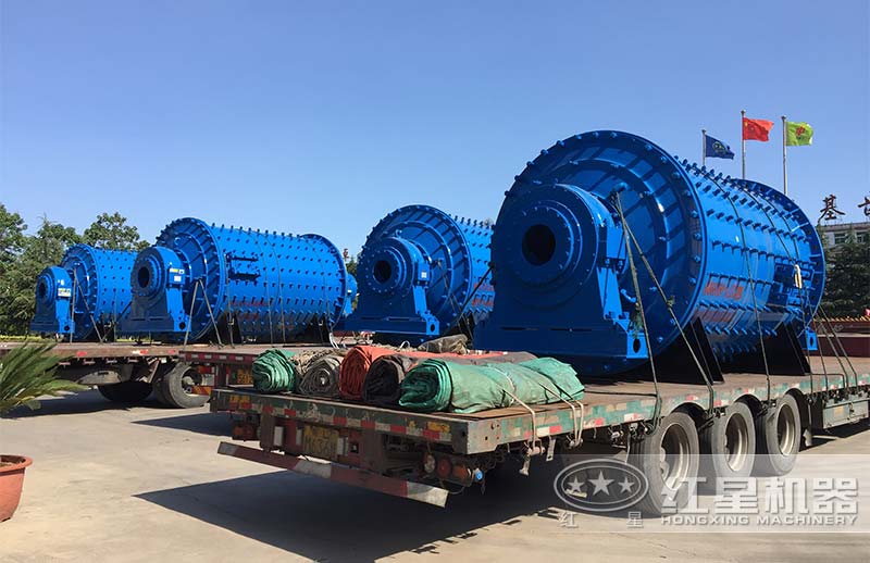 中型選礦球磨機發貨 中型選礦球磨機發貨