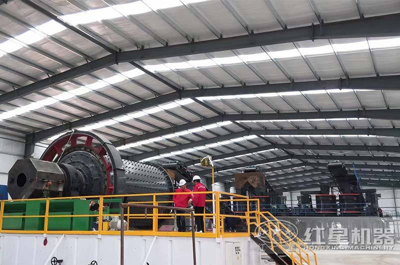 球磨機環保生產車間整潔明亮 球磨機環保生產車間整潔明亮